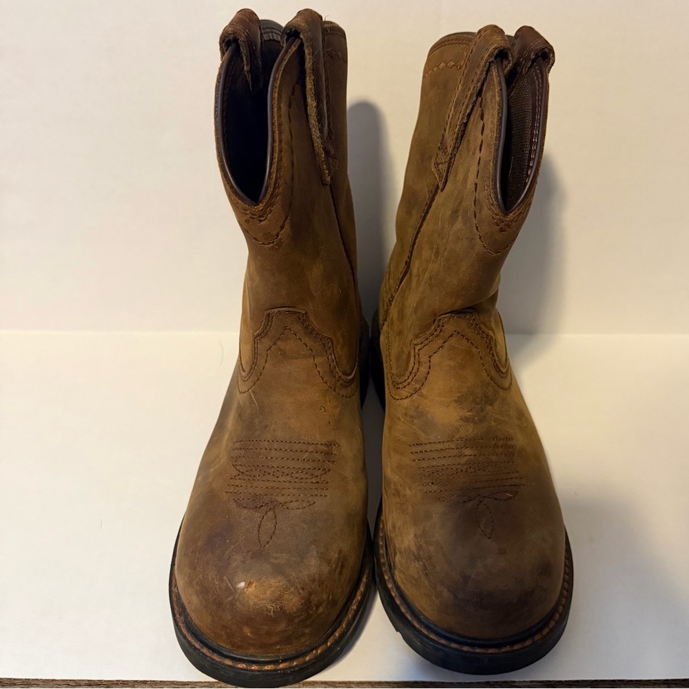Ariat Women's Brown Leather Pull-On Western Boots